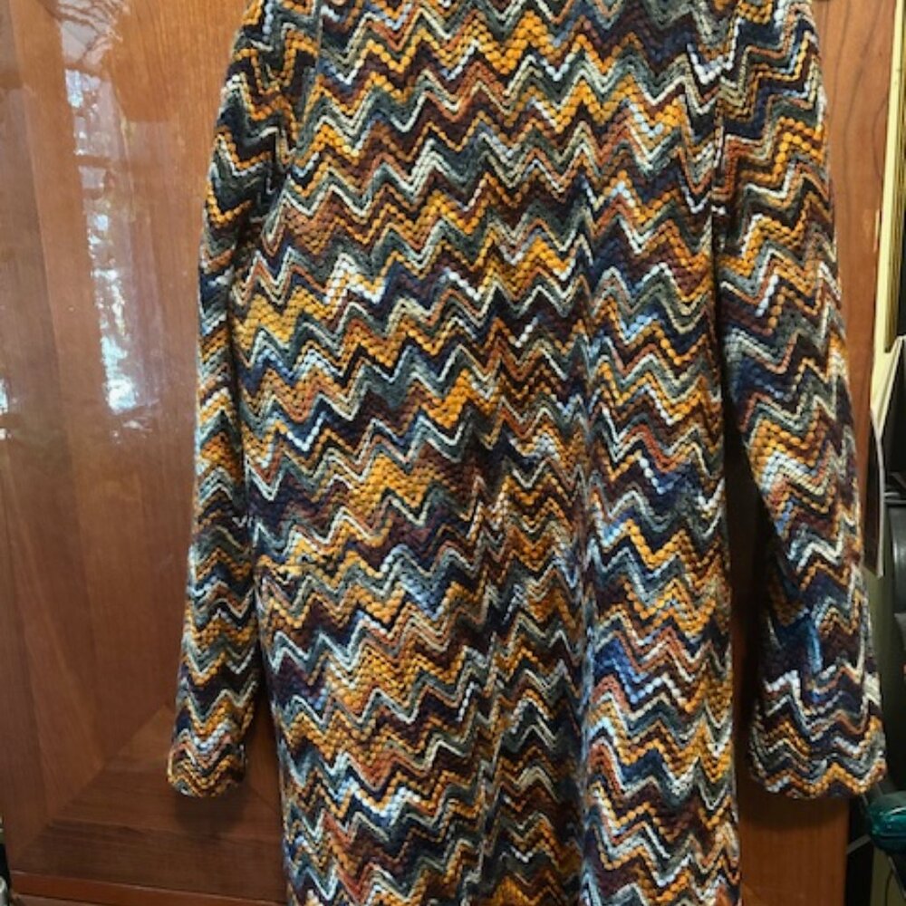 Ubu Coat View 2